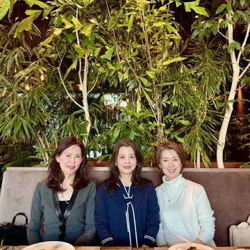 【表参道ランチ】緑に包まれた名店「bonélan（ボネラン）」で、新年初の華やぎランチ