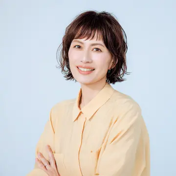 前髪のシルエットを変えて新しい季節に似合う軽やかな印象に【50代髪型・ヘアスタイル】