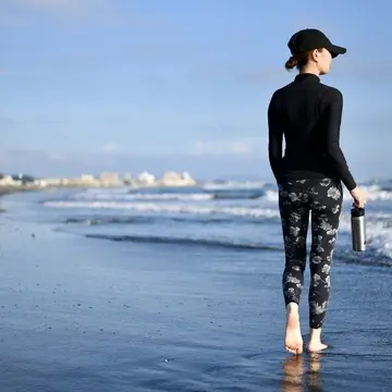 秋の海辺へ午後活に♪