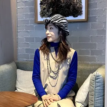 お出かけ気分を盛り上げるゼブラ柄ハット！