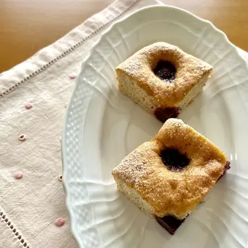 冷やしても美味しいチェリーのケーキ