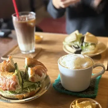 【神戸お出かけ】週３日だけ開くベーグル店「はなとね」♪