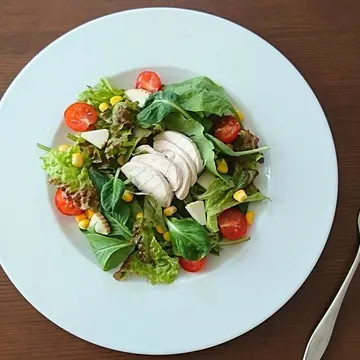 彩り豊かなグリーンサラダ