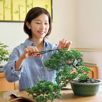 高田季世子さん「昔から和の文化が好き。無心になれる書道と盆栽に夢中です」【エクラ華組 心のラグジュアリーが育つ時間vol.8】