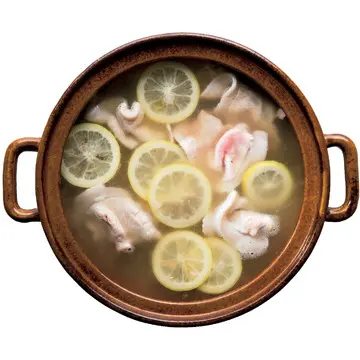 4.[広島県]レタスのしゃぶしゃぶ ×塩レモンスープ鍋