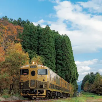 移動の時空間こそが楽しい。列車で行くリュクスな旅3選【50代のひとり旅】