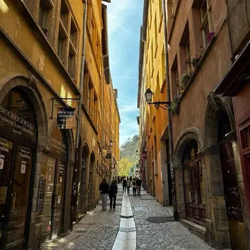 フランスの古都リヨンを散策｜旧市街と絶景を満喫