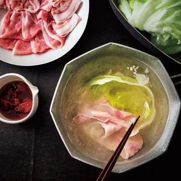 【野村友里さんの絶品鍋】梅ダレが絶品！超簡単な「常夜鍋」で豚肉のうま味を堪能