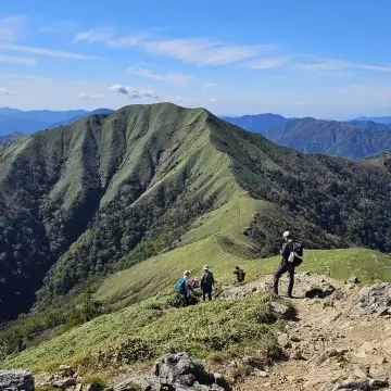 秋のはじまりを感じる剣山