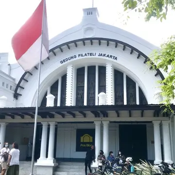 オランダ植民地時代の建物が生まれ変わったNEWスポット Pos Bloc Jakarta 