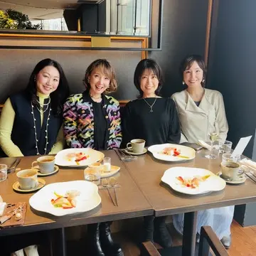 東京駅がパノラマビューで一望できるレストランで女子会ランチ！