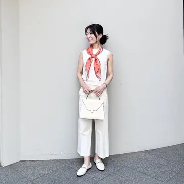 アラフィフ　スカーフ【オールホワイトコーデ】