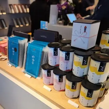 冬のおしゃれを楽しむ必須アイテム！マフラー＆バンダナで大人きれいめコーデ【チームJマダムブログ人気記事週間ランキングTOP10】_1_3-3