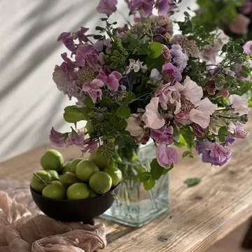 月一のフラワーレッスンへ〜季節のお花に癒される♪