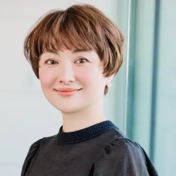 パーマで作るニュアンスショートで、旬顔を手に入れる【40代・50代髪型】