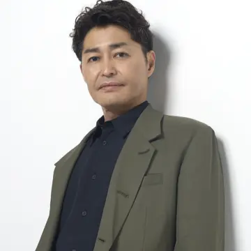 安田顕