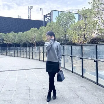 アラフィフ【ZARAのミニスカート】