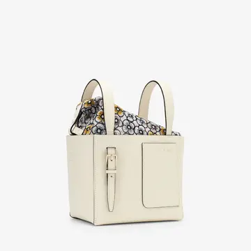 【eclat’s pick up】上質で可憐なアイテムに心弾む！ヴァレクストラ×ミナ ペルホネンのコラボモデルが誕生