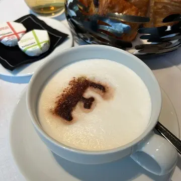 &quot;Fauchon l&#039;Hôtel Paris（フォションホテル パリ）で朝食を　【パリの朝食】