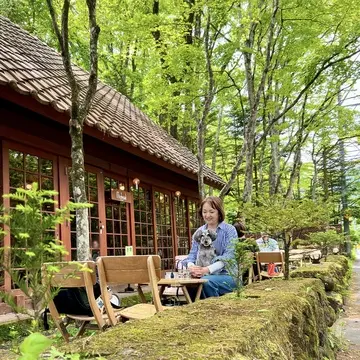 新緑の軽井沢へ・一度は訪れたいこだわりカフェ3選