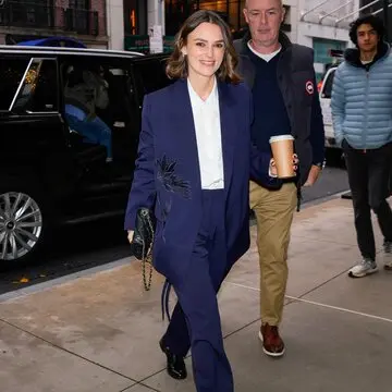 40代を迎えたキーラ・ナイトレイが絶好調！ 芸能一家出身Aリスト俳優の現在【セレブな履歴書】