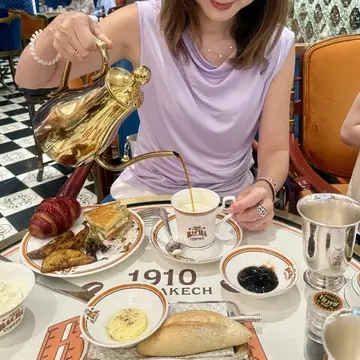 冬のおしゃれを楽しむ必須アイテム！マフラー＆バンダナで大人きれいめコーデ【チームJマダムブログ人気記事週間ランキングTOP10】_1_17-1