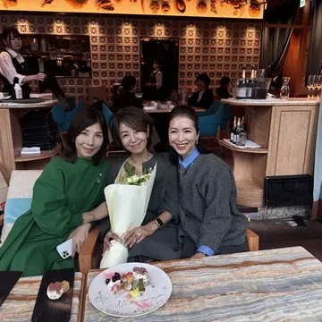 鈴木たまえさんの新しい門出をお祝いしました。