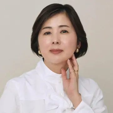 「左右高さの違うガタつき眉」高低差が目立たなくなる描き方は？【大人のリアルな正解眉】