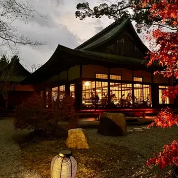 奈良にオープン☆隈研吾さん設計、話題のホテルを満喫♪