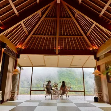 箱根の山々を一望する絶景☆名宿『箱根吟遊』で秋の女子旅♪