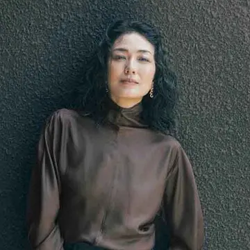 板谷 由夏