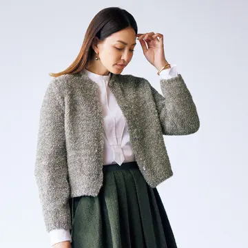 【50代が買うべき秋服】素材のコントラストが今っぽい「AUBRIOT（オブリオ）」のカーディガン&スカート