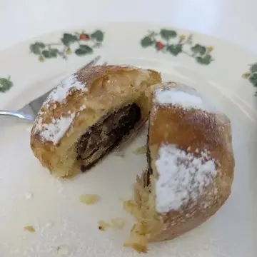 六花亭「雪こんチーズ」
