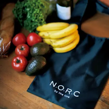 ＜エクラ4月号付録＞大人気ブランド「N.O.R.C」とコラボした黒ショッパーBAG