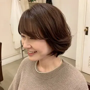 ミディアムボブヘアで、イメージチェンジ♪