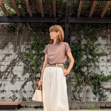 羽織りとしても使える！さらっと生地で夏にも役立つ黒ワンピース【チームJマダムブログ人気記事週間ランキングTOP10】_1_4-1