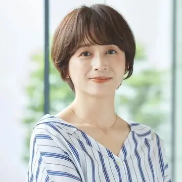 冬のおしゃれが華やぐ！上品で女性らしい「50代のボブへア」19選