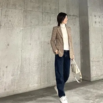 ZARA✖️白スニーカーコーデで春をお迎え。