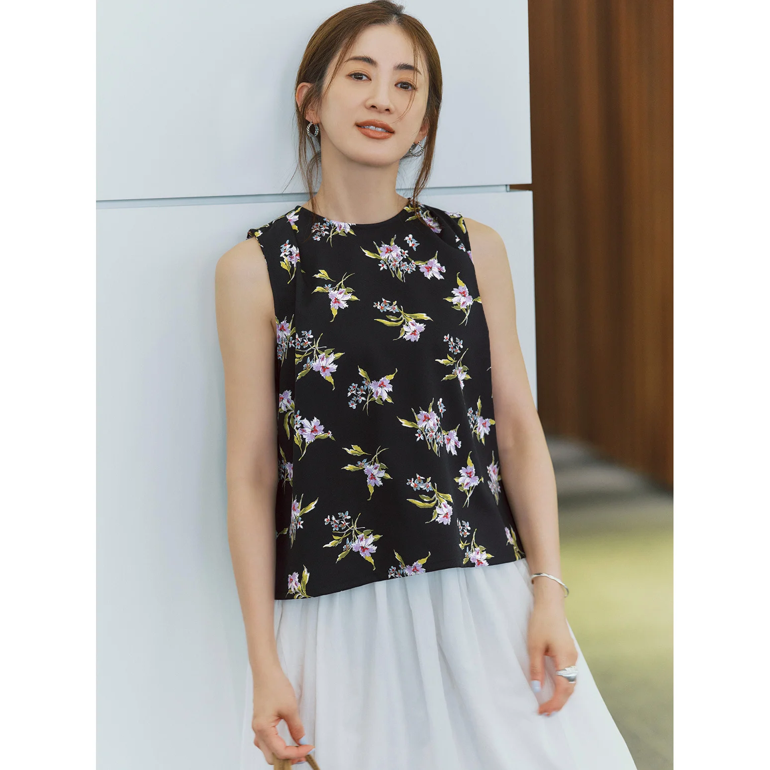【Instagramフォロー＆いいねでプレゼント】M7days（エムセブンデイズ）「花柄 ノースリーブブラウス」_1_2