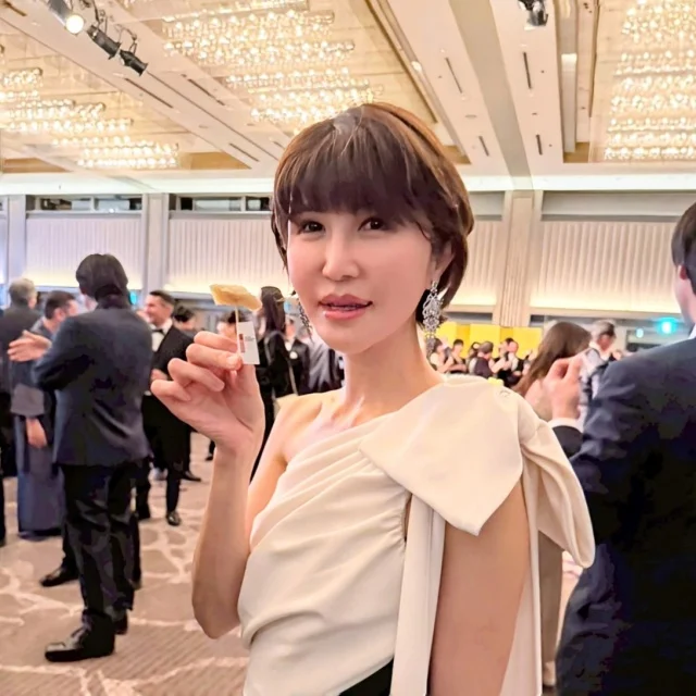 年末はイブニングドレスで。豪華なガラパーティーで夢の一夜♡　_1_11