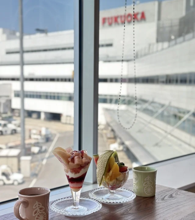 飛行機好き、パフェ好き必見！福岡に行ったら絶対行って！旅行コーデはワンピースで♡_1_4