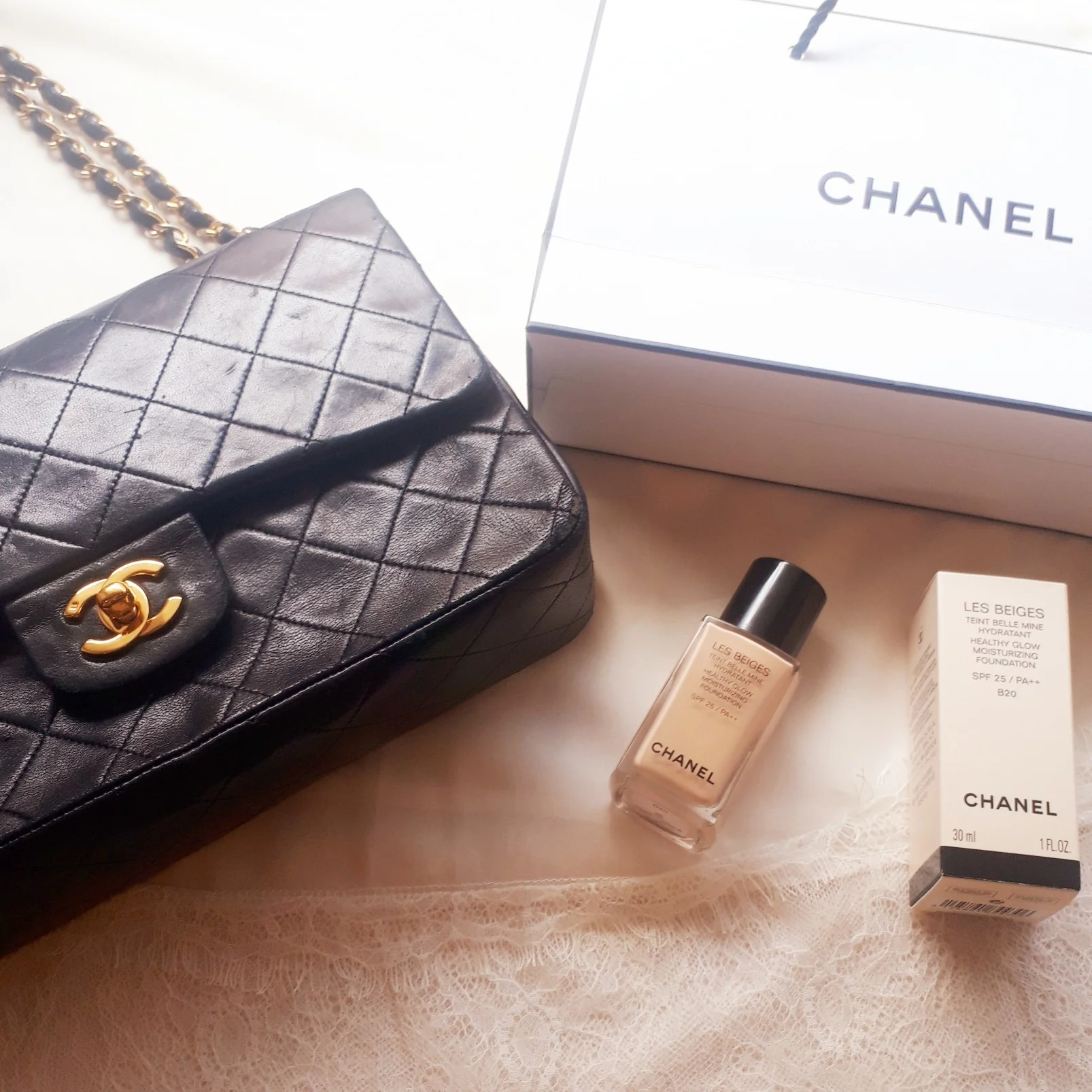 【CHANEL】艶肌が長持ちするリキッドファンデーション！