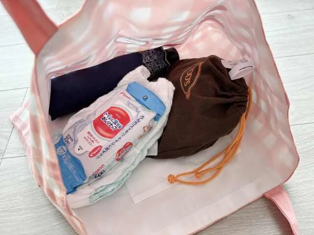 【familiar】バッグ小さい派にオススメ!“コーデの主役になる”サブバッグ_1_7