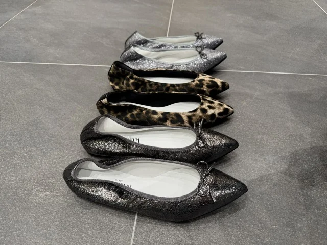 40代エレガント派が100足の中から選び抜いた一足とは…？_1_4