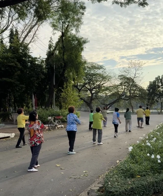 バンコク　ルンピニー公園