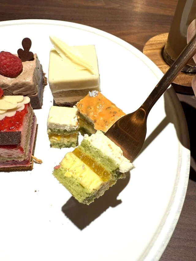 断面まで繊細な美しさ♪