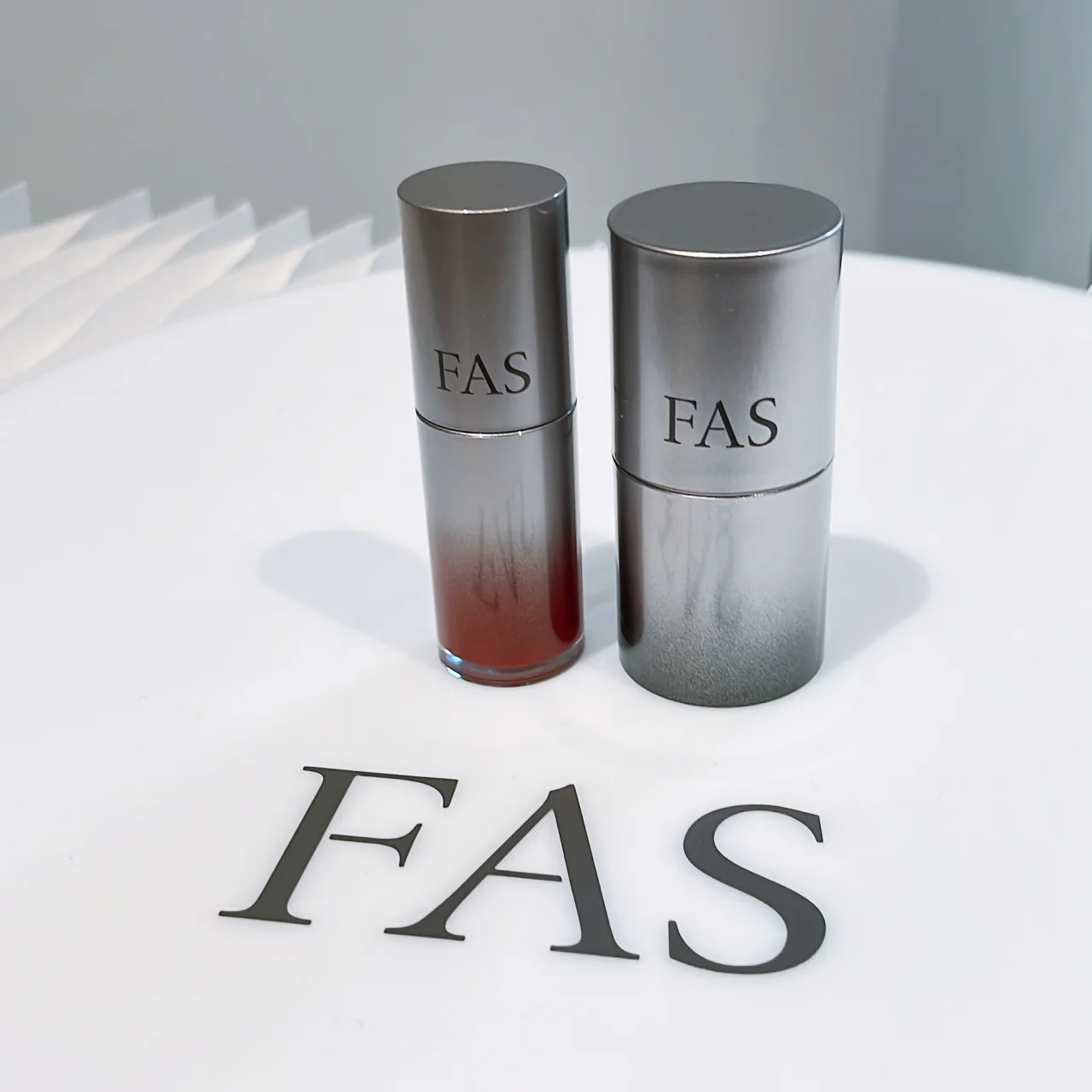 FAS ザ ブラック デイ リペア リップセラム 01 ザ ブラッド ¥4180/株式会社シロク 毎日ヘビロテ! 2025年上半期「Myベストコスメ」デパコス編 2025 ベストコスメ 上半期 唇用 ナイトセラム