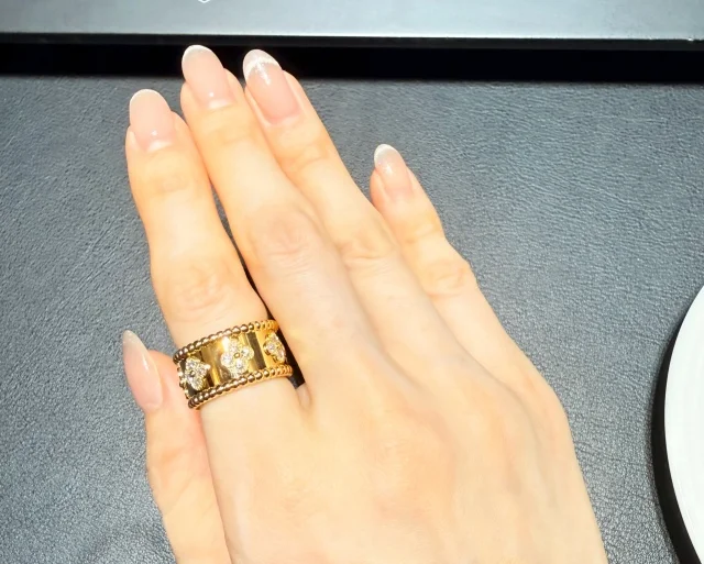 ヴァンクリ「フリヴォル」リングを選んだ理由｜試着比較と着用感_1_2-1