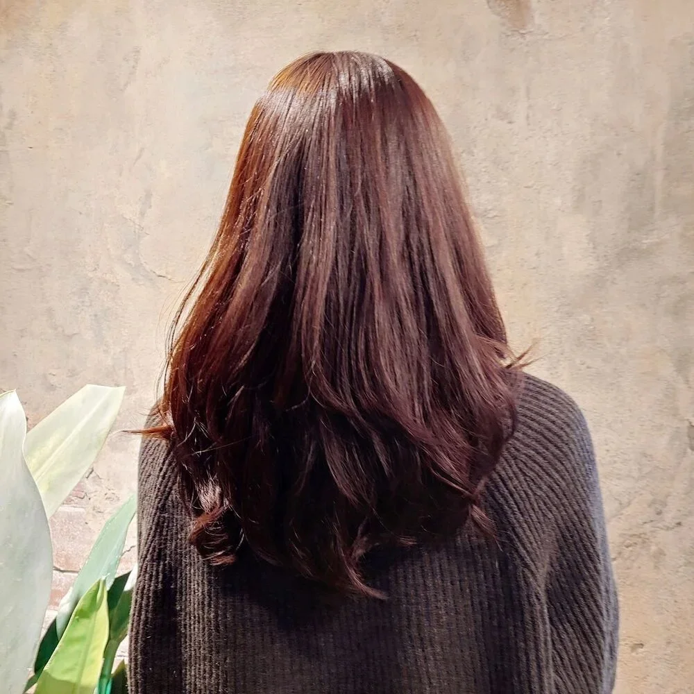 後ろから見た人気ロングヘアスタイル8位の髪型