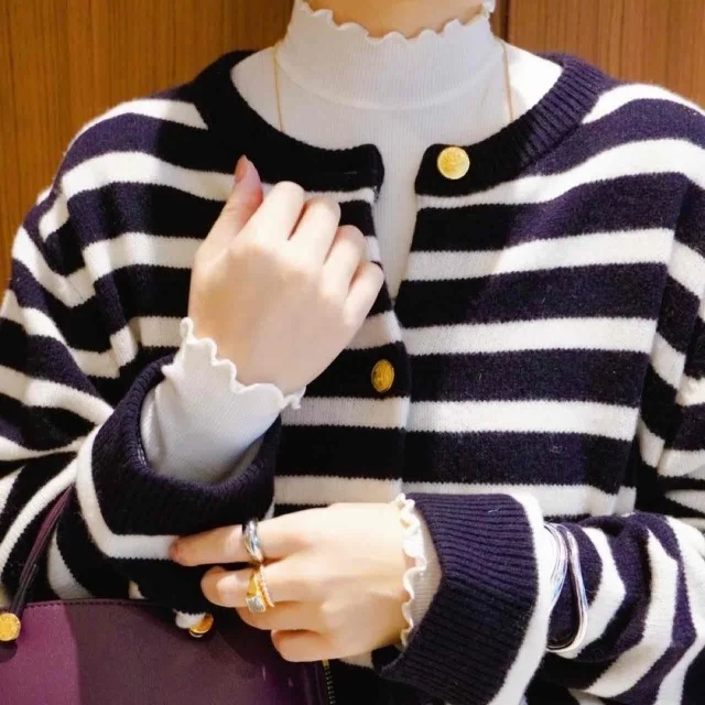 極暖ヒートテックカシミヤブレンドリブハイネックT